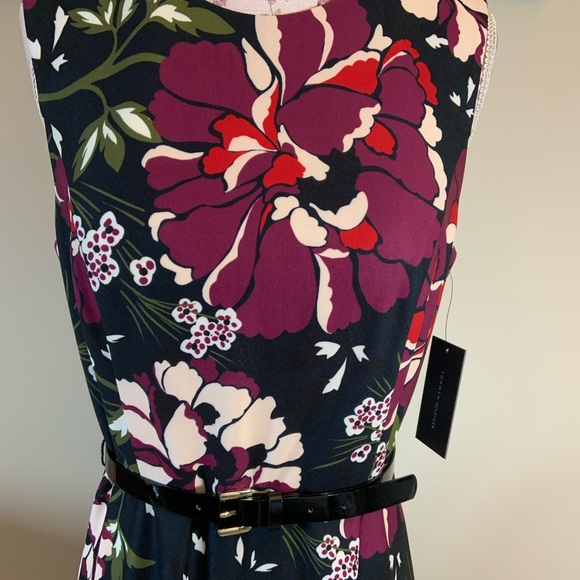 Tommy Hilfiger fit and flare - Picture 3 of 5